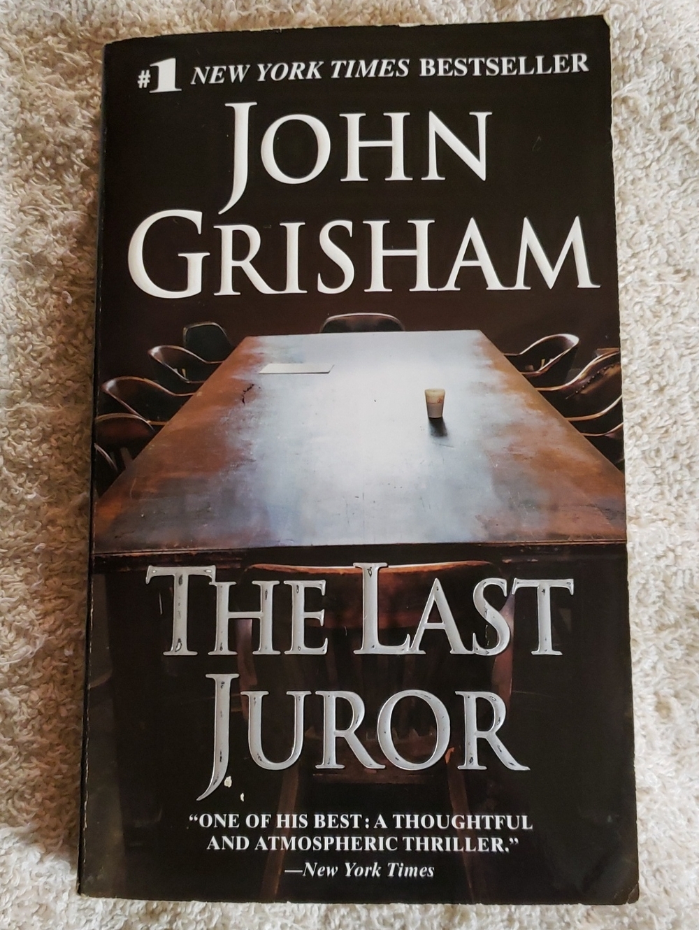 📚4 For $20 - 2004 - The Last Juror By John Grisham (Black Cover)